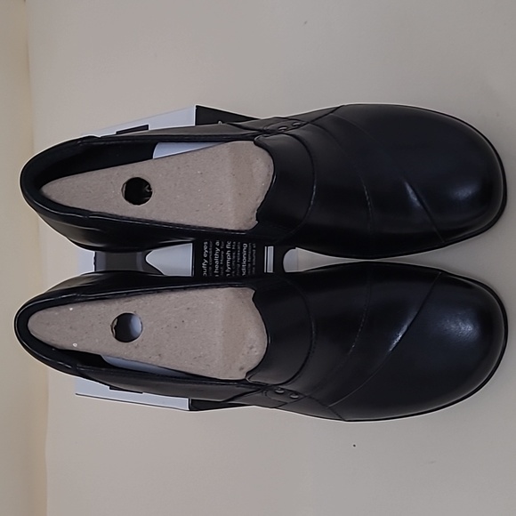 CLARKS MARIGOLD Womens Shoe. #151 - Picture 2 of 5